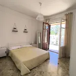 Azzurra Mondello - Casa A Due Passi Dal Mare Casa vacanze