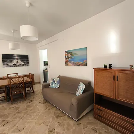 Azzurra Mondello - Casa A Due Passi Dal Mare Casa vacanze Palermo